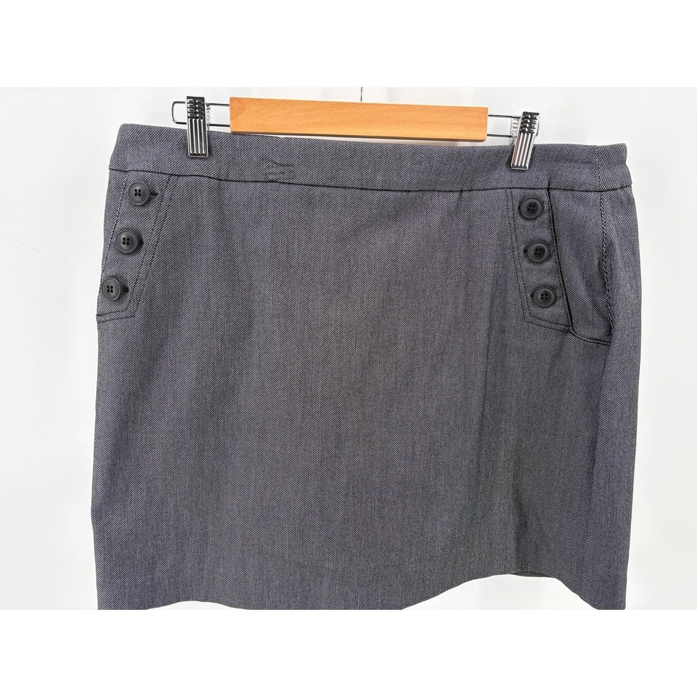 Cato Skort, Plus Gray Short Twill Lined Pockets Buttoned Office Work, Size 16